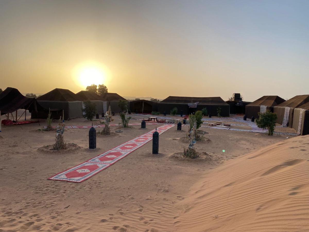 Merzouga Glamping Camp Exterior photo
